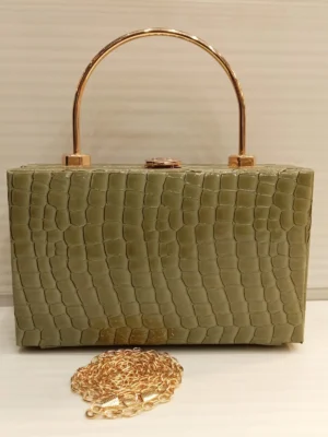 Croc Green Clutch