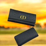 Classic Branded wallet DIO